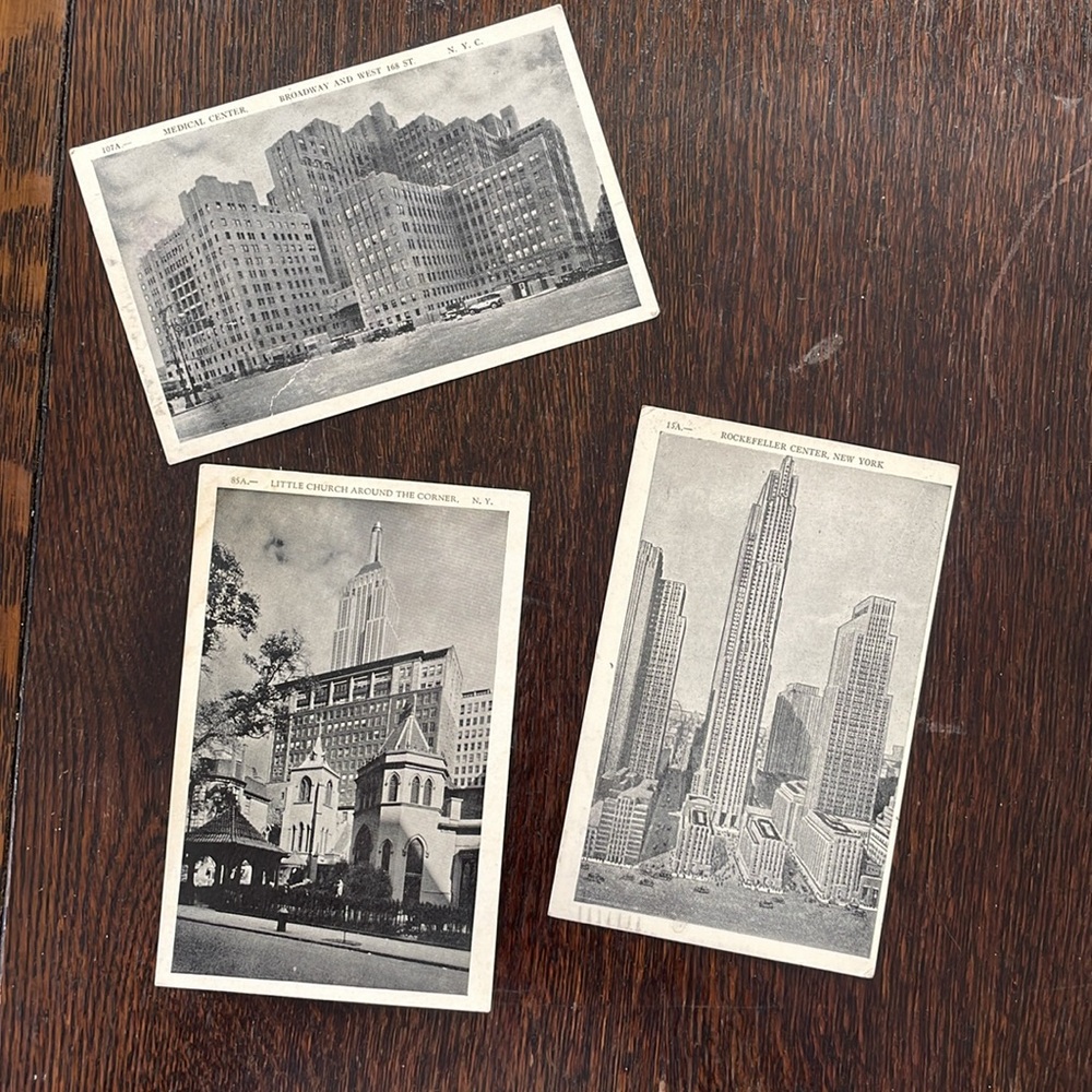Small lot (3) black/white postcards of New York architecture ,ca 1940's